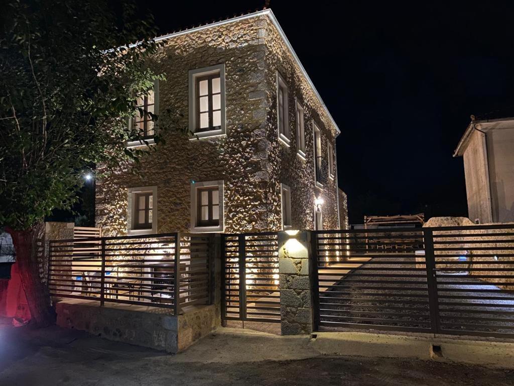 Indigo Leonidion Διαμέρισμα Εξωτερικό φωτογραφία